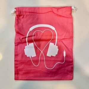 Cute Pink Drawstring Bag_Headphones Pouch_NWT